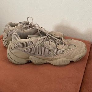 Yeezy 500 'Light Taupe'